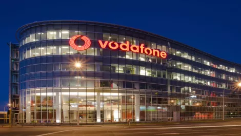 Vodafone first to begin 4G rollout with 700MHz