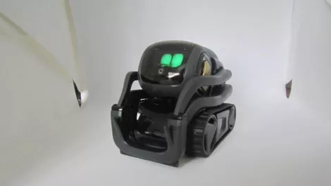 Hands-on Review: Anki Vector is a step up in the world of AI